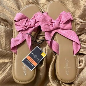 west loop sandals. NWT
